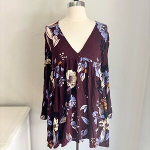 Free People Bella Floral Print Tunic Top Bell Sleeves Burgundy Rayon Boho, SM